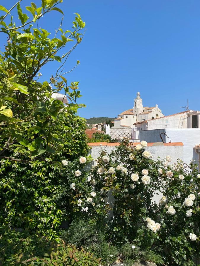 Centric Townhouse With Sea View - Casa Marta Villa Cadaques Exterior photo